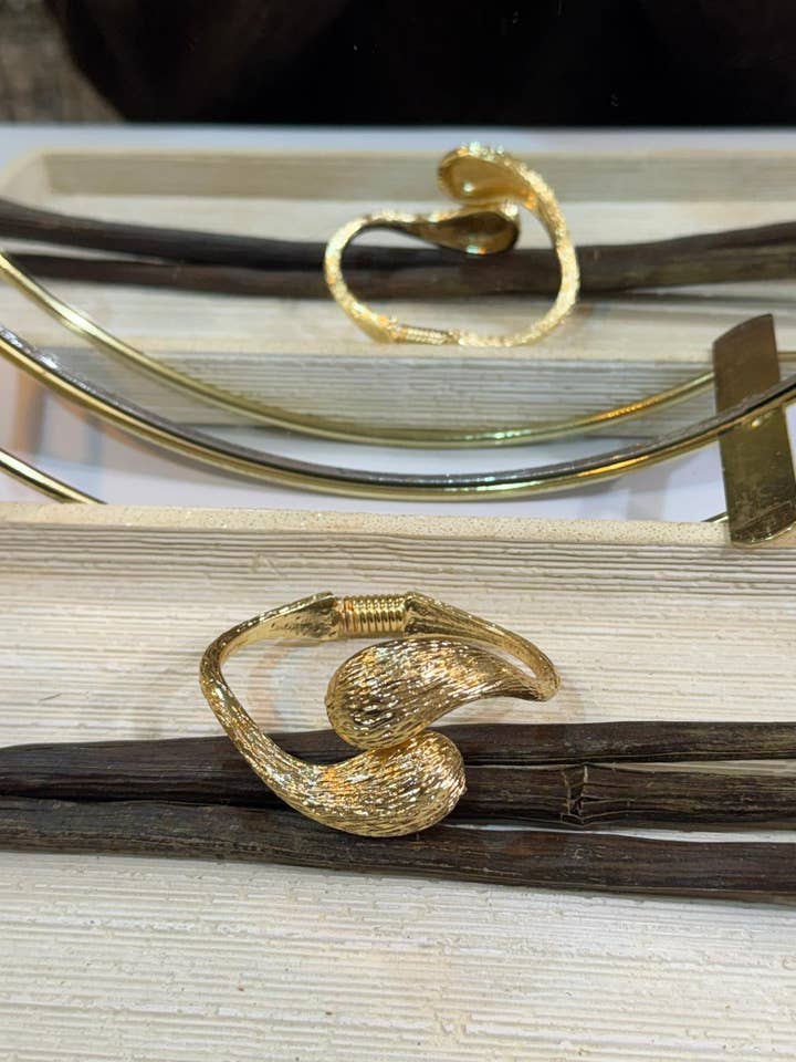 Cuff Bracelet
for wholesale by BUBU BY TEKIN SHOP