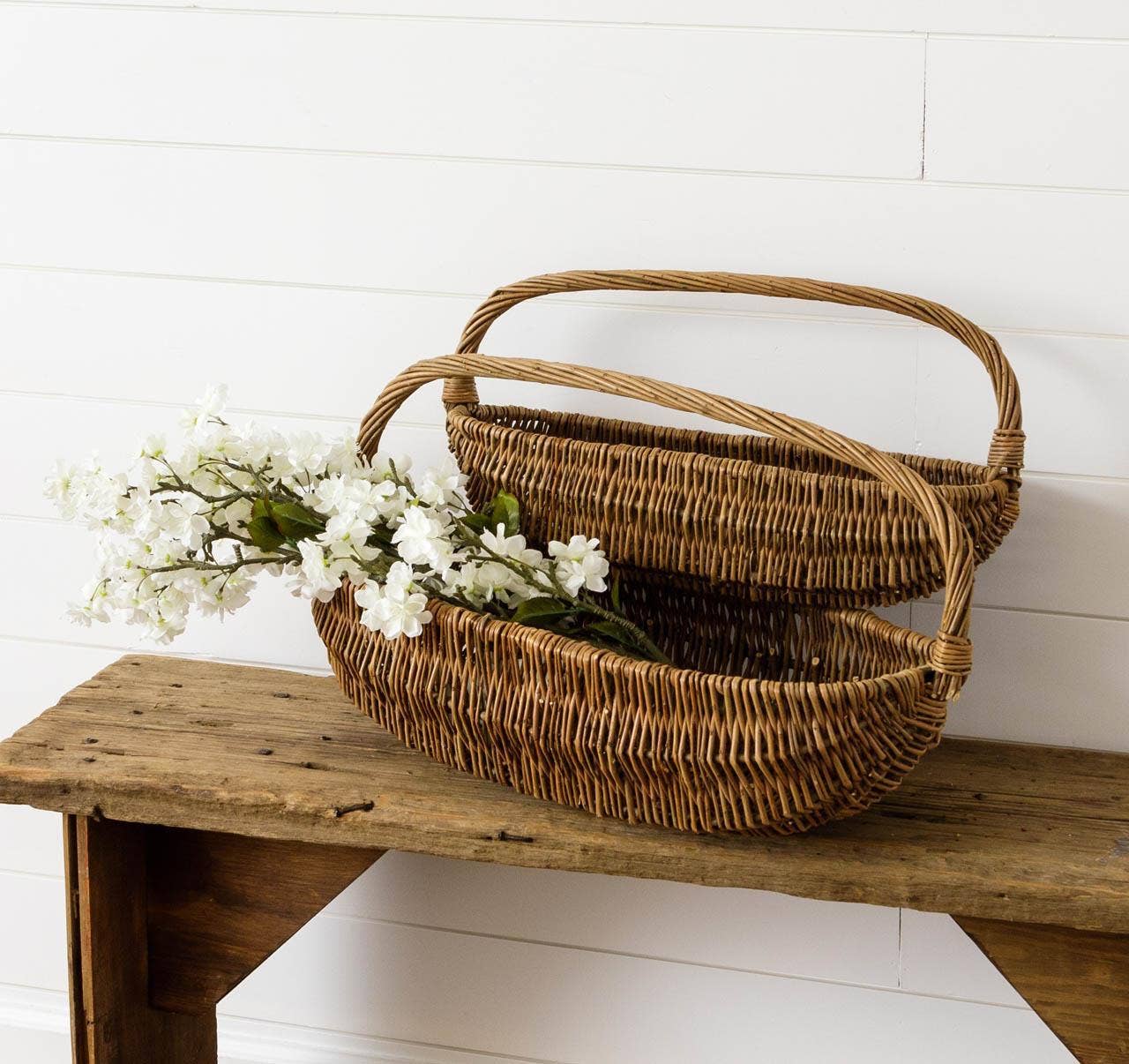 Audrey's Home & Gift - Wholesale Basket - Oval Wicker Baskets (Set Of 02)2
