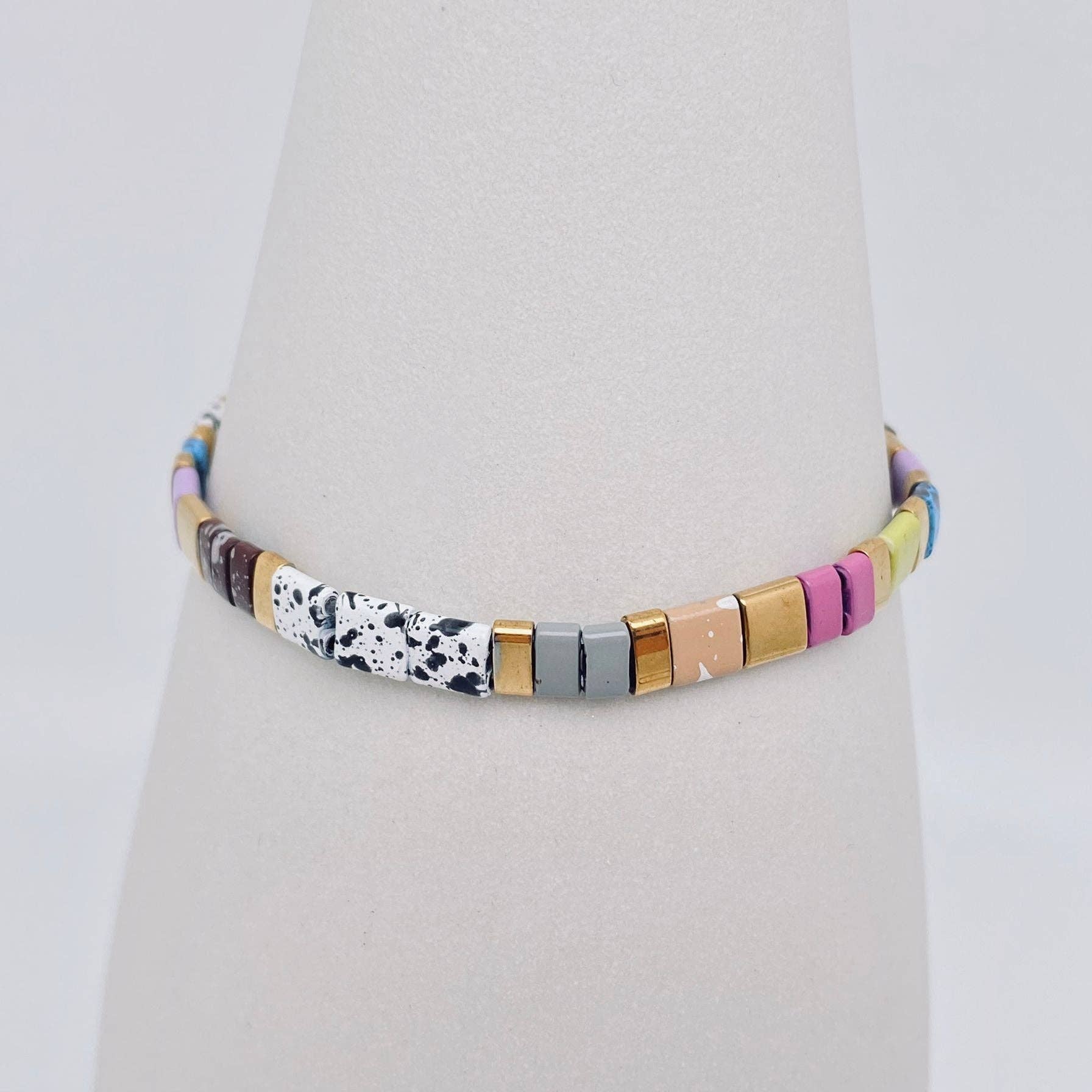 Mio Queena – Engroshandel Perlearmbånd – 5 mm TILA perle armbånd med elastik - BJ2