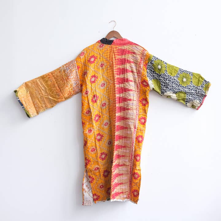 Karma Nepal Crafts - Wholesale Kimono - Women's - Kantha Upcycled Reversible Duster15