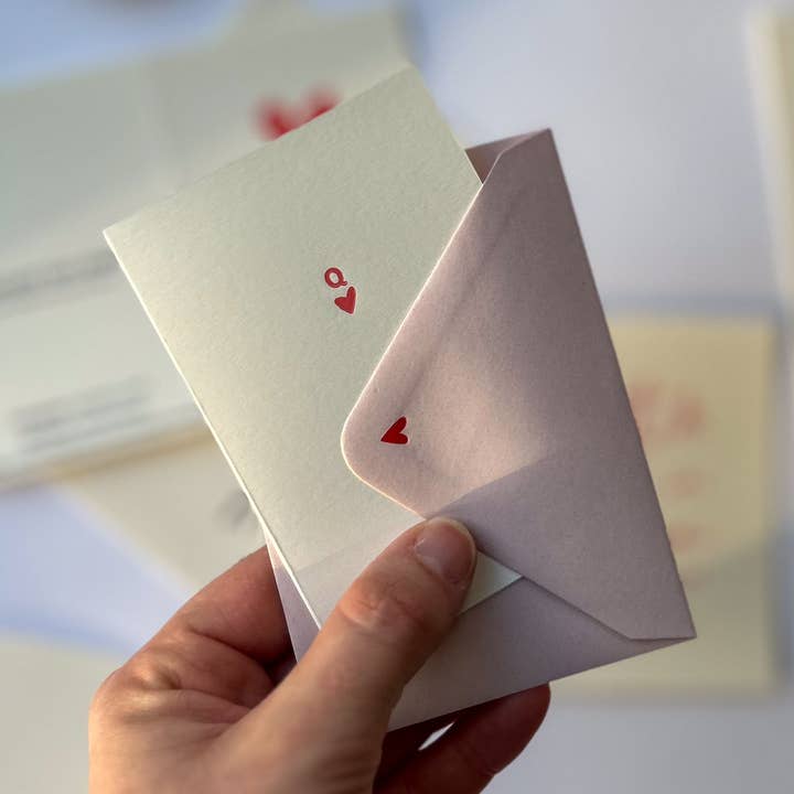 Queen Of Hearts Card for wholesale by Twenty two east