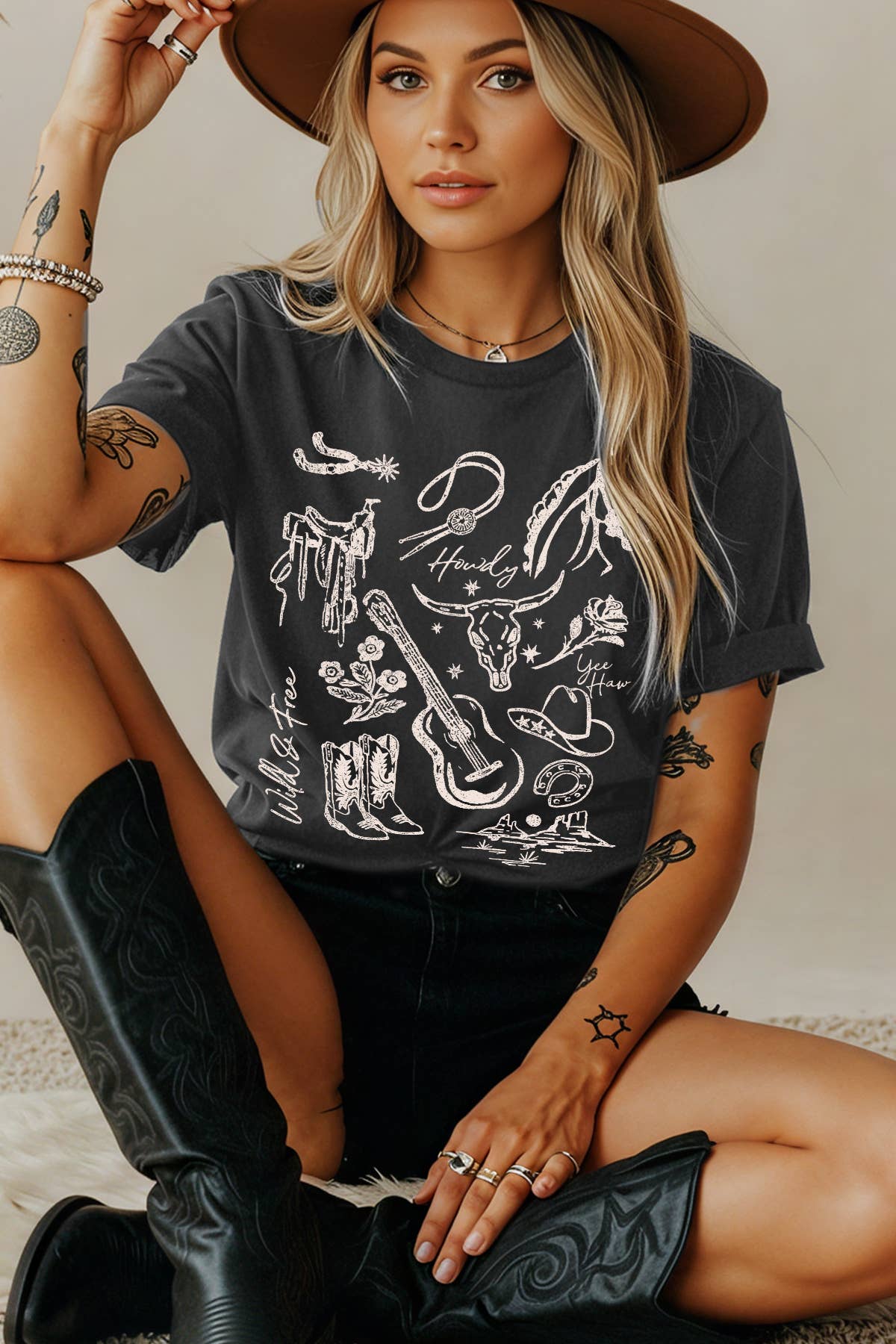 Amused by Blue - Vente T-shirt sérigraphié – femme - Haut à manches courtes avec imprimé graphique occidental pour femmes1