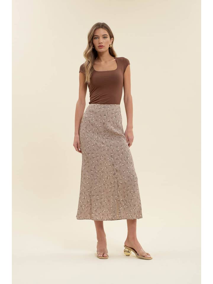 The Workshop Studio - Wholesale Skirt - Women's - FLORAL BUTTON FRONT SPLIT HEM MIDI SKIRT