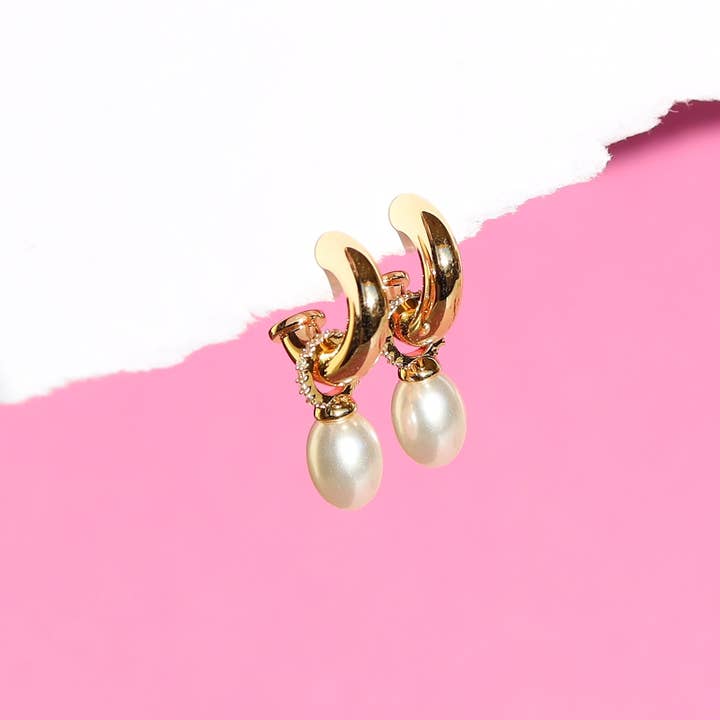 Abel - Pearl Drop Earrings for wholesale by MeloMelo