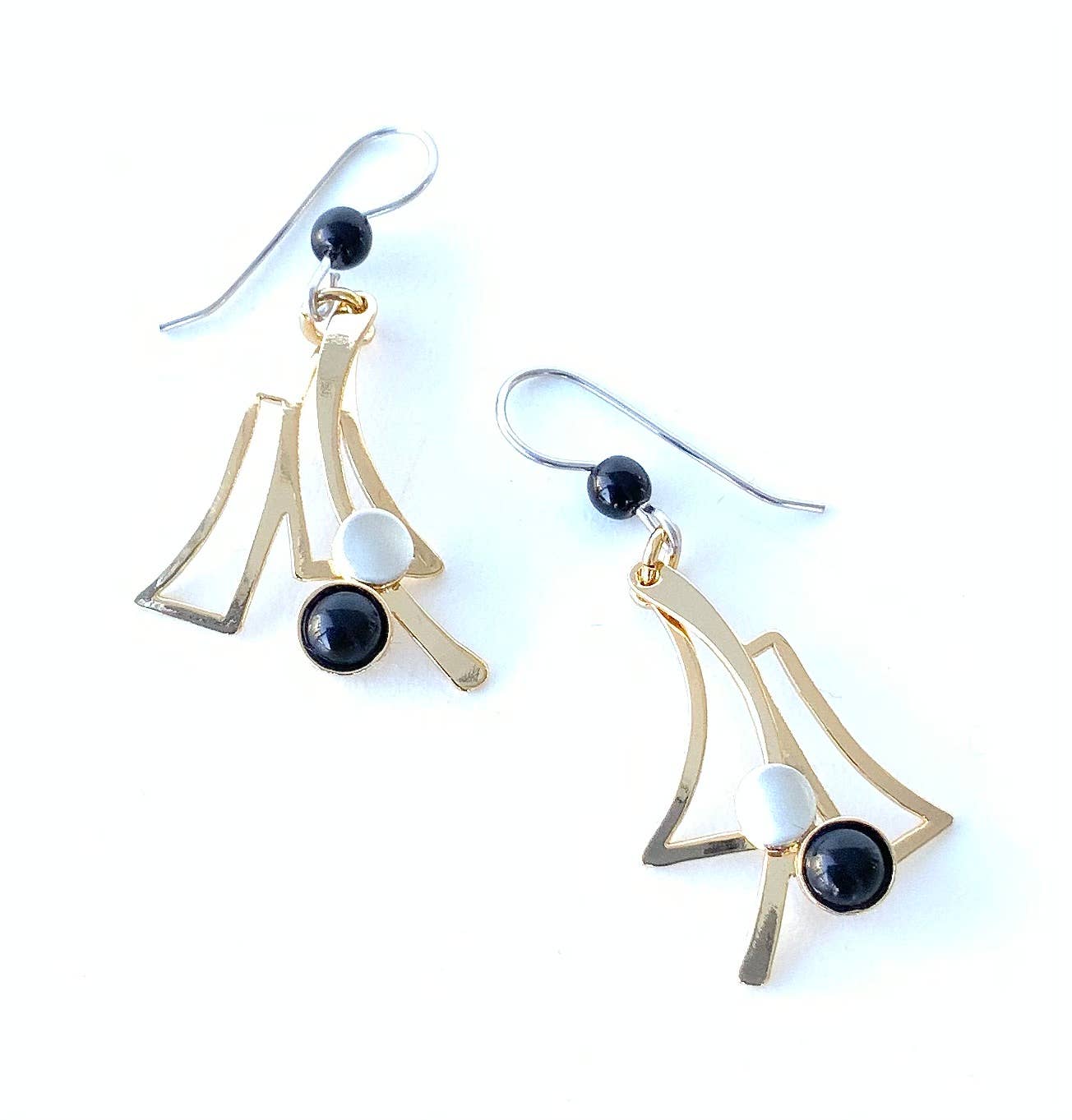 Christophe Poly / Crono Design - Wholesale Dangle Earrings - EARRINGS (Y) - Wire Hook Earrings
71