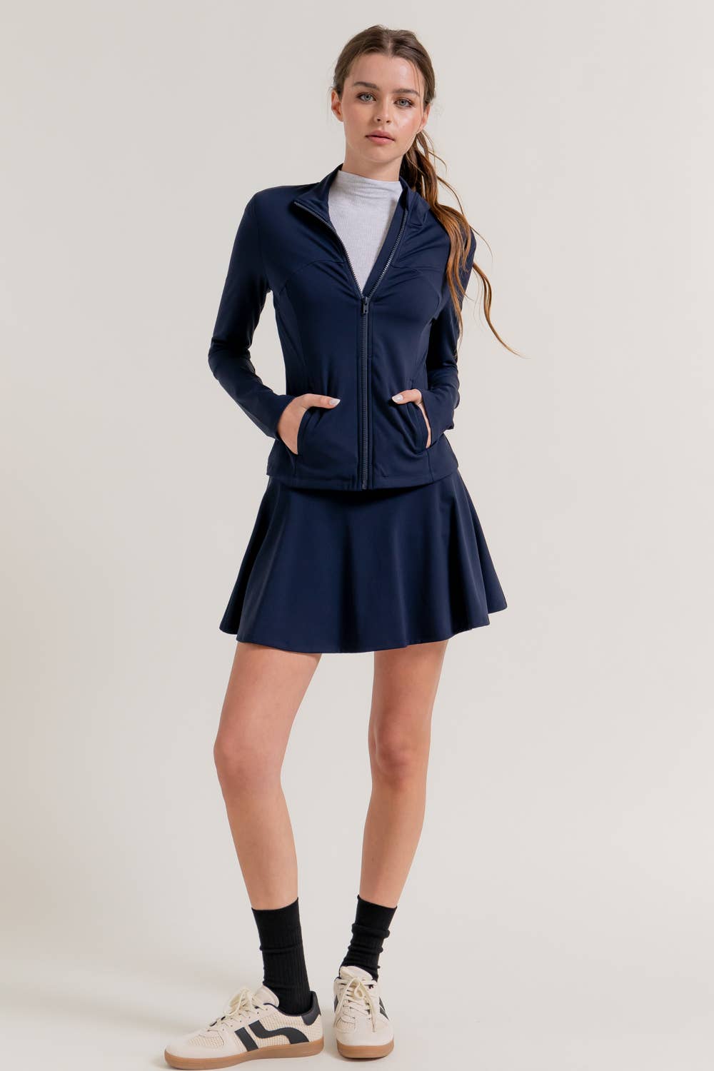 Active Basic | Active USA - Wholesale Athletic Jacket - Women's - Long Sleeve Mock Neck Seam Detail Workout Jacket20