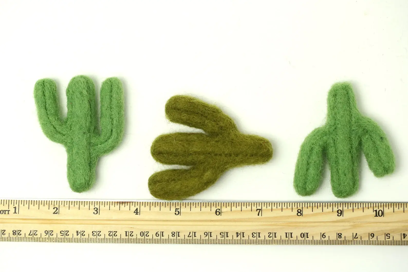 The Felt Pod - Vente Décorations de table - Succulente et cactus en feutre5