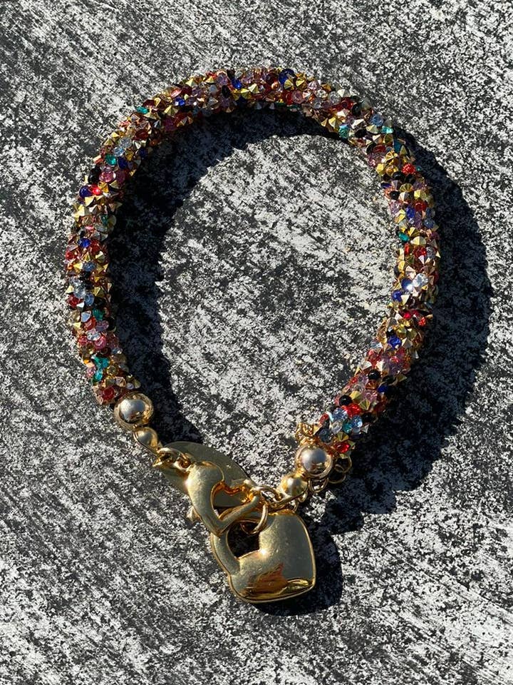 Bracciale cuore con diamante per la vendita all'ingrosso da parte di Kimbara Butik