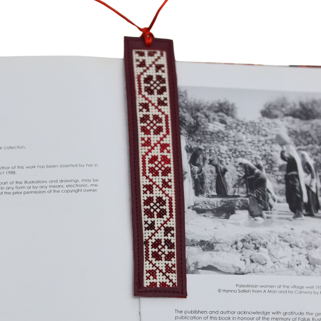 Darzah - Wholesale Bookmark - Hand-Embroidered Tatreez Bookmark1