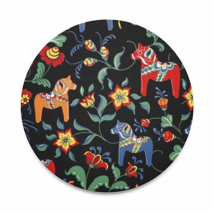 Dessous de plat rond Leksand Noir/Multi pour la vente par Arvidssons Textil