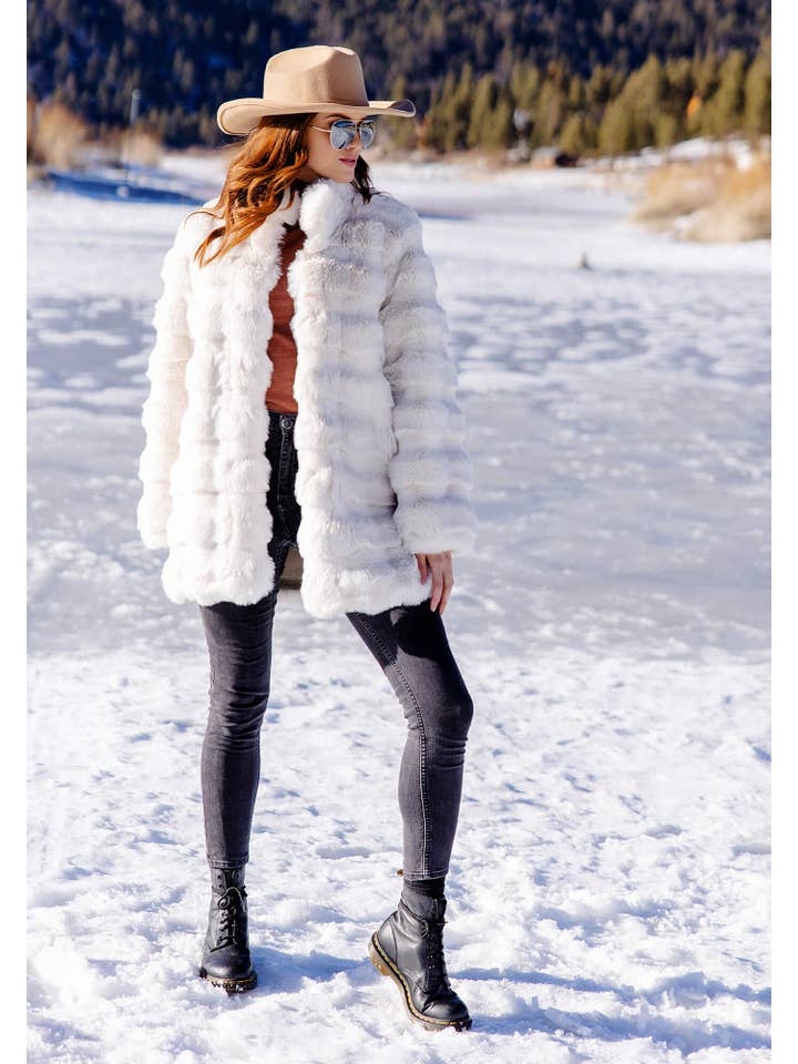 Donna Salyers Fabulous-Furs - Wholesale Fur/Faux Fur Coat - Women's - Faux Fur Rainier Reversible Mink Coat