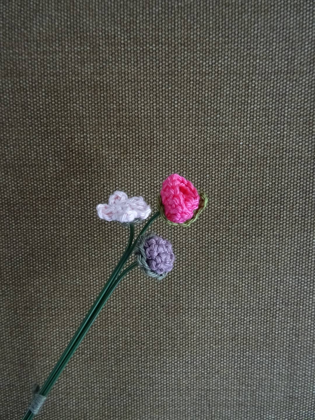 Knuffelsenzo - Wholesale Artificial Flowers - Mini bouquet, 3 flowers8