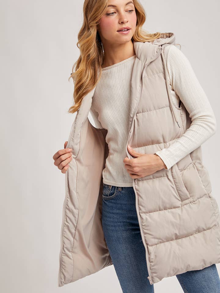 Bluivy - Wholesale Outerwear Vest - Women's - HOODED ZIPPER DOWN LONGLINE PUFFER VEST4