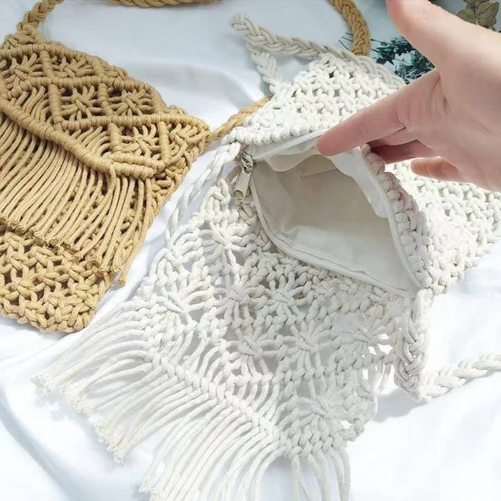 Funkyrel® Atzbranding Limited - Wholesale Shoulder Bag - Women's - Cosbai - Bohemian Fringe Woven Shoulder Bag5