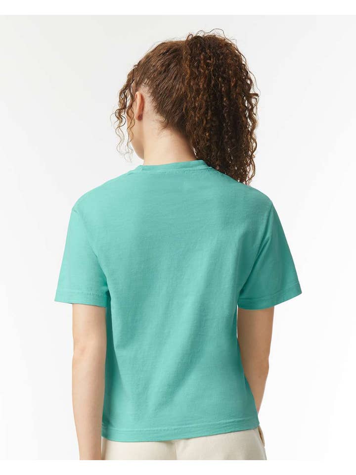 Total Apparel - Wholesale T-Shirt - Women's - Comfort Colors Ladies' Heavyweight Cropped T-Shirt | 3023CL14