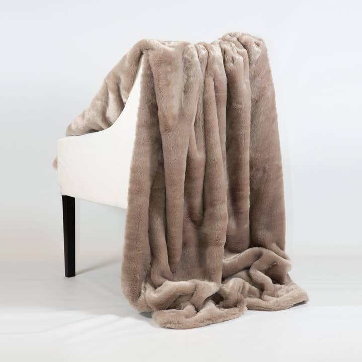 Bedrunner imitatiebont Beige/ Lin 140 x 250 cm voor wholesale door HemsidanDesign