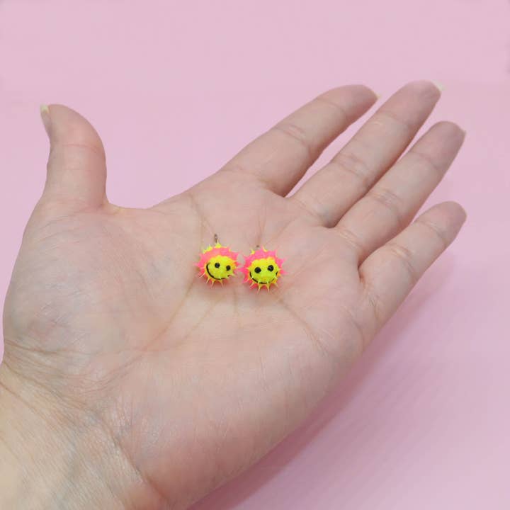 Natalia - Wholesale Jewelry Set - Spiky Neon Silicone Y2K Icons Stud Earrings - SET 36 Pairs4