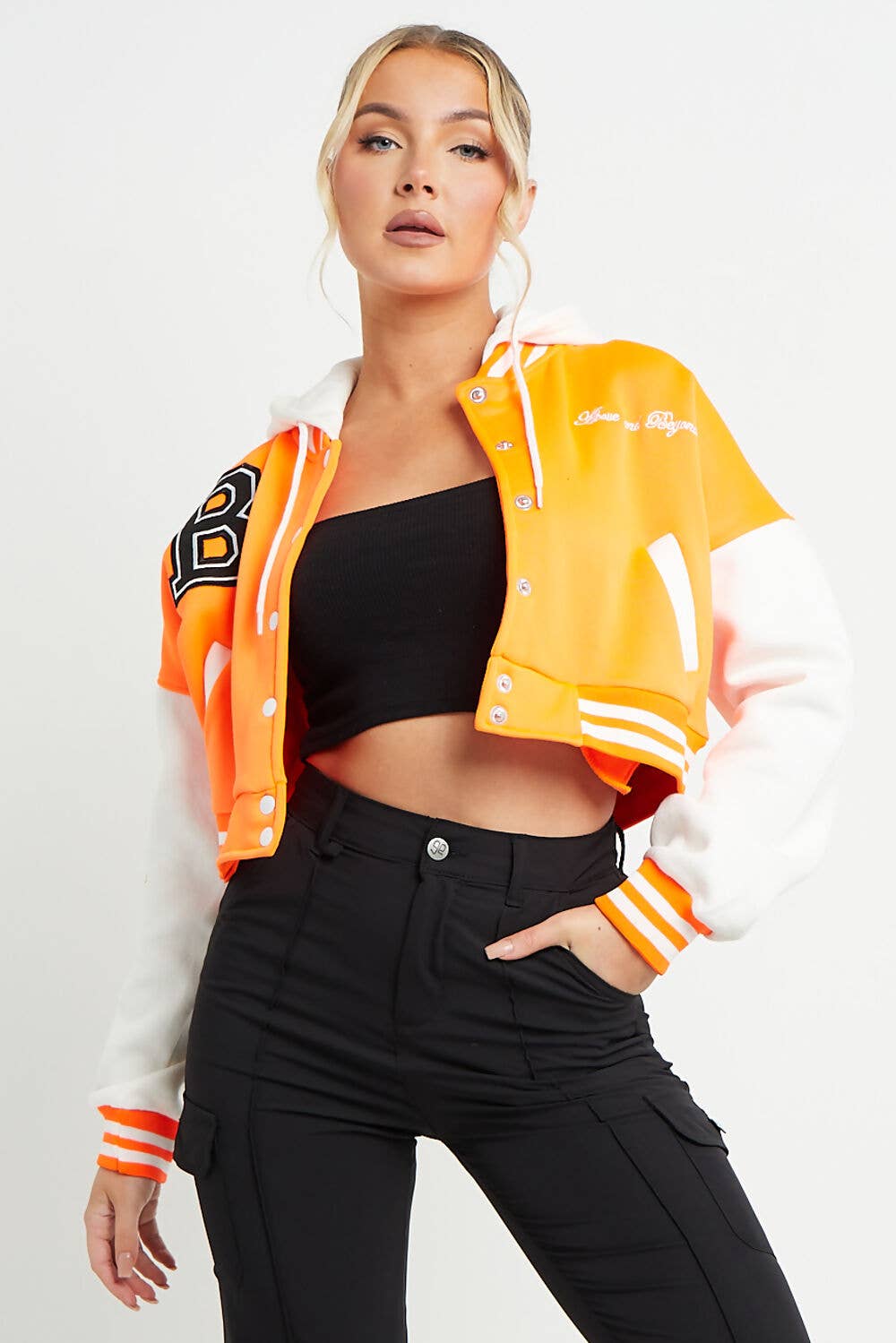 Veelkleurig Set van korte varsityjacks met capuchon voor groothandel op Faire2