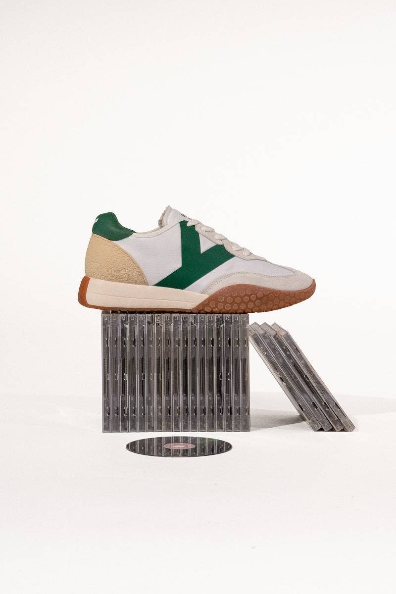 KEH-NOO - Wholesale Lifestyle Sneakers - Men's - The Ambassador: Timeless lifestyle sneakers, Italian design31