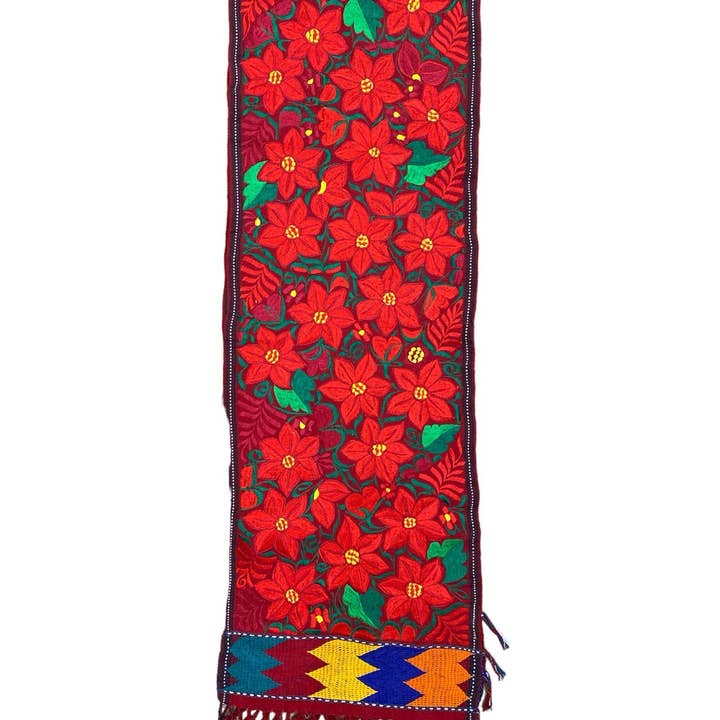 Cielito Lindo - Wholesale Table Runner - Floral Embroidered Table runner - Intricate Design5