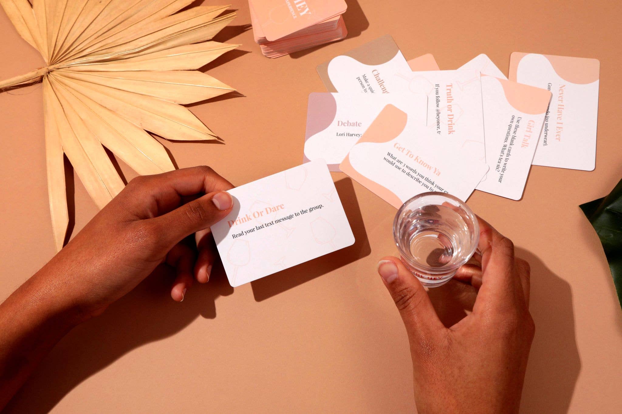 Hey Girl Hey Game - Wholesale Card Game - Hey Girl Hey Game Signature Edition1