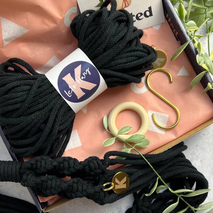 Knotted - Wholesale Doe-het-zelf-knutselset - Maak je eigen Macramé planthangerkit