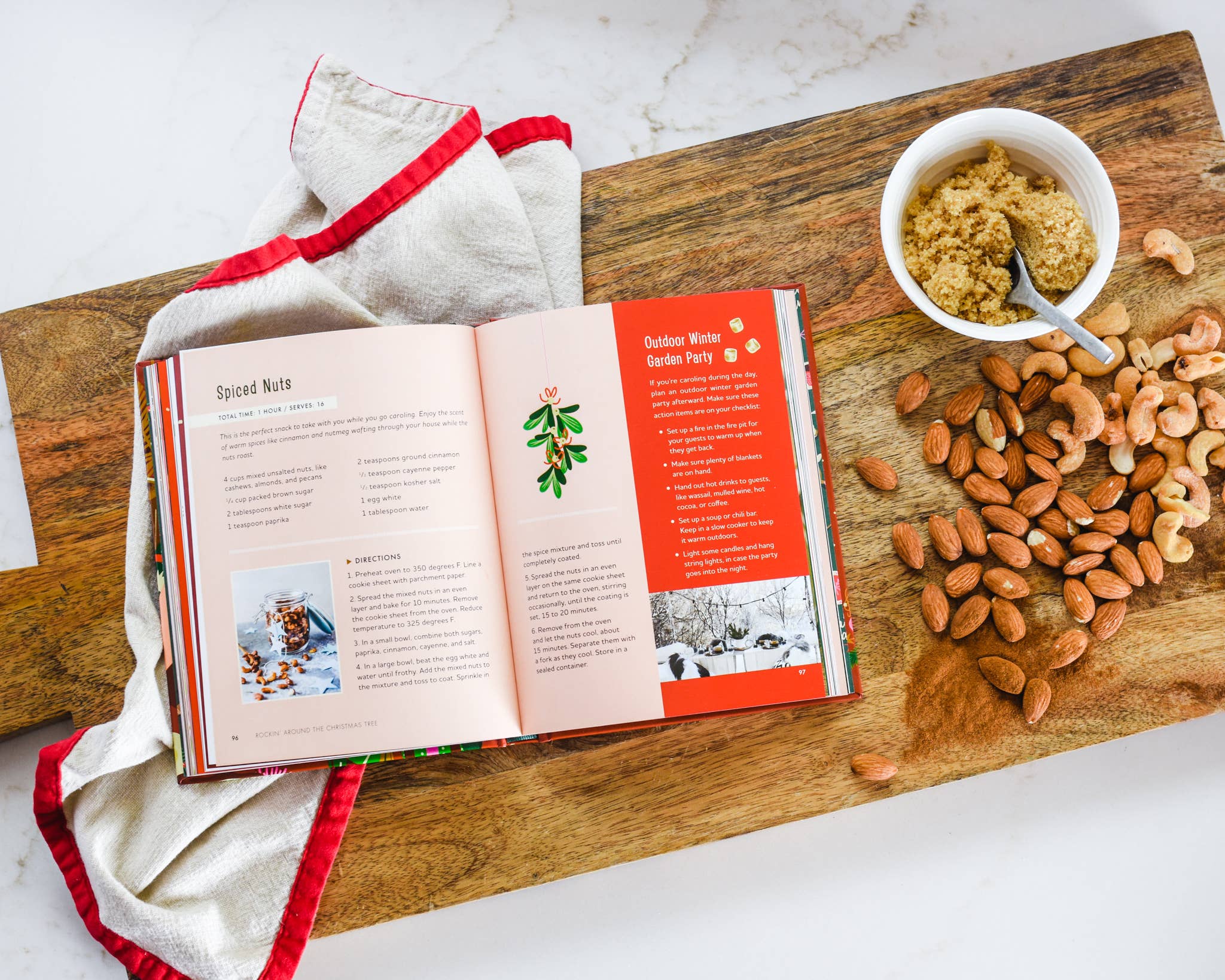 HarperCollins Christian Publishing - Wholesale Display Book - Rockin' Around The Christmas Tree4