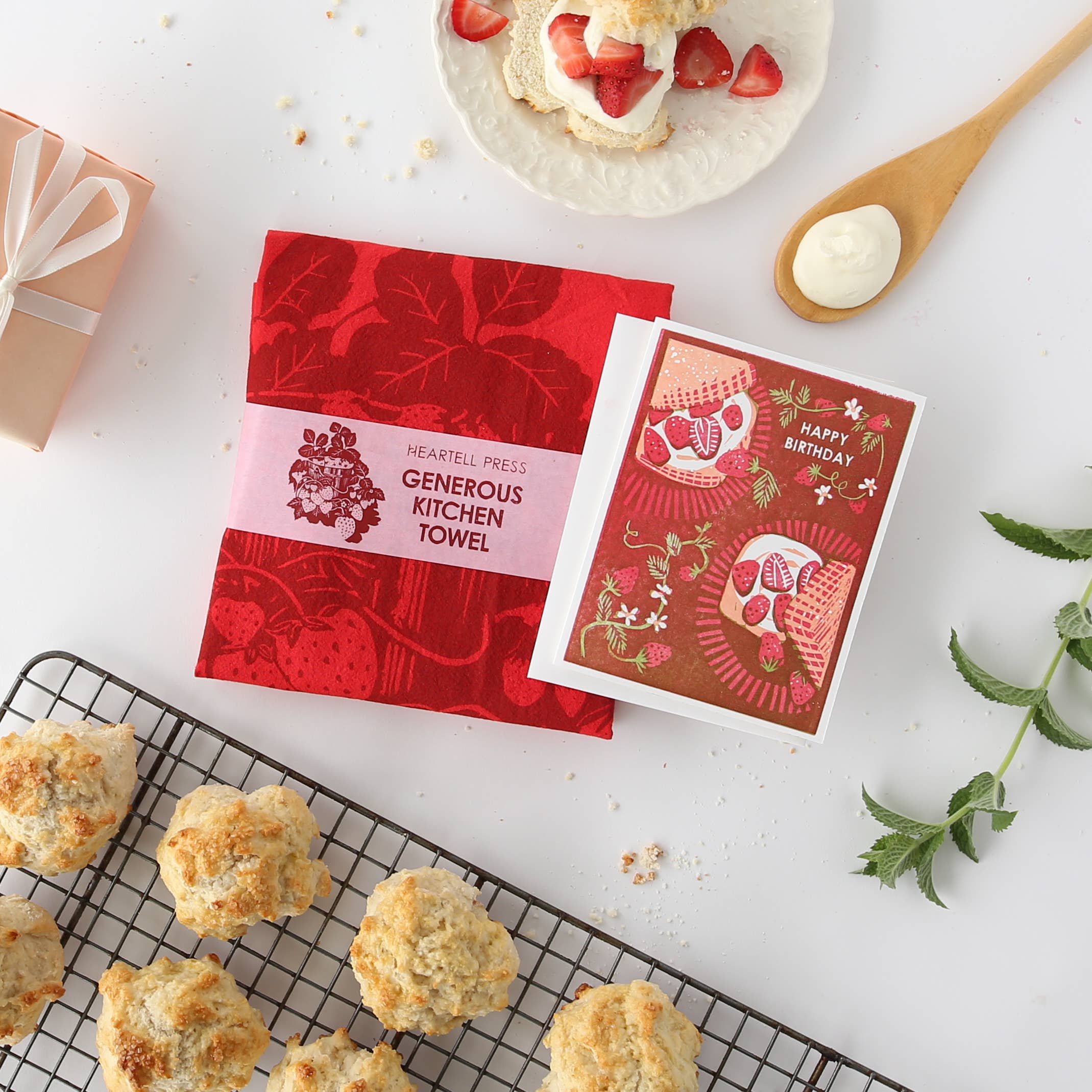 Heartell Press - Wholesale Birthday Card - Happy Birthday (Strawberry Shortcake) Card5