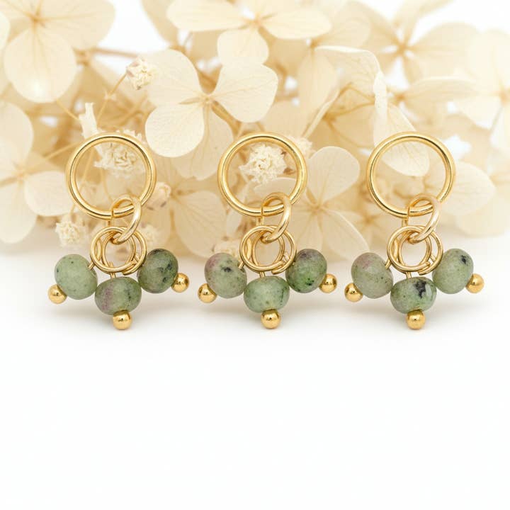 Rubi en Zoisiet Hanger voor wholesale door Produtos Namasté