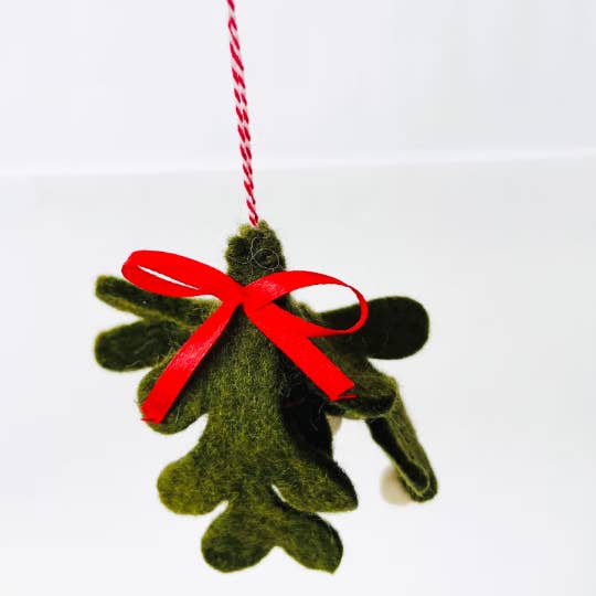 Karma Nepal Crafts - Wholesale Ornament - Felt Mistletoe Ornaments - White Berries1