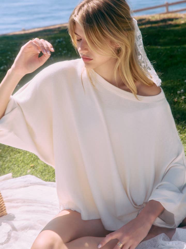 Soft Knit Loose-fit Pullover Top for wholesale by Oddi