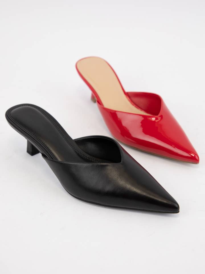 CCOCCI - Wholesale Low heels – Women′s - JAVANA V-CUT TOPLINE POINTED-TOE KITTEN HEELS13