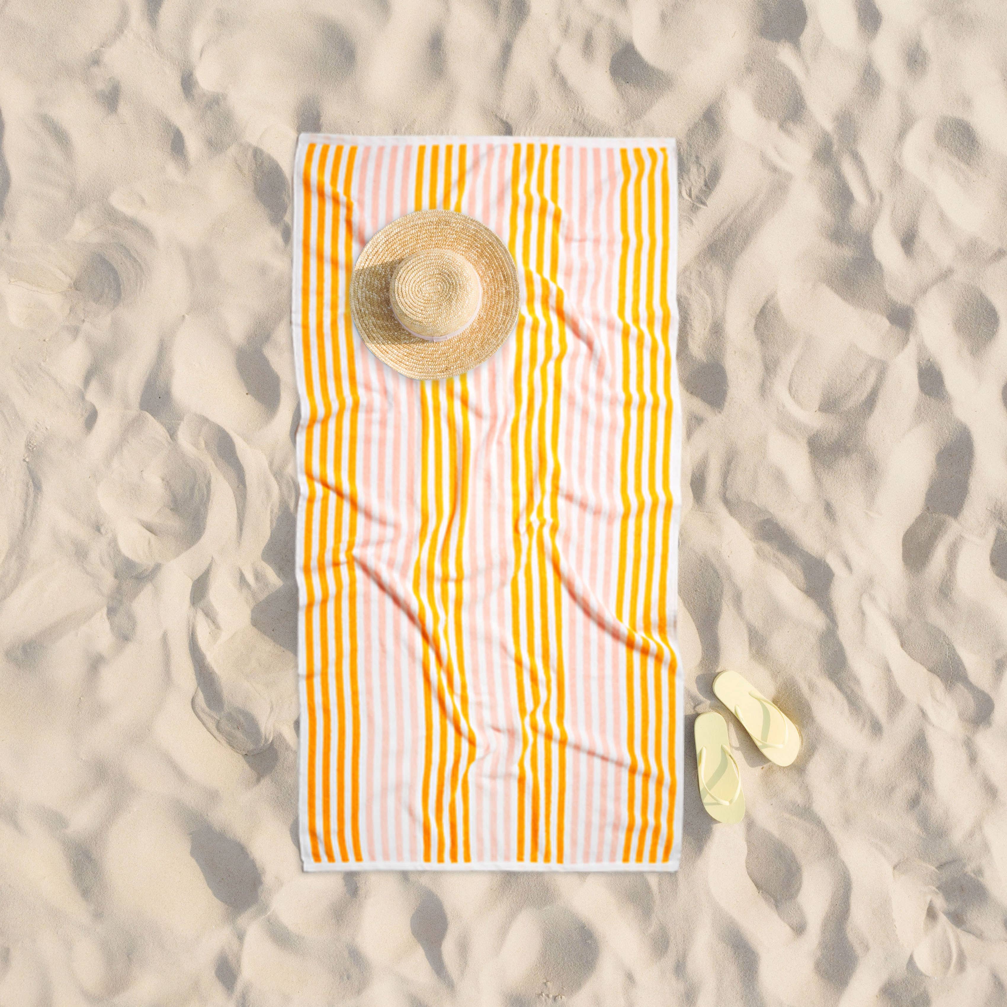 Diverse Dan River assorterede cabana-stribede strandhåndklæder i blandede farver for engroshandel på Faire18