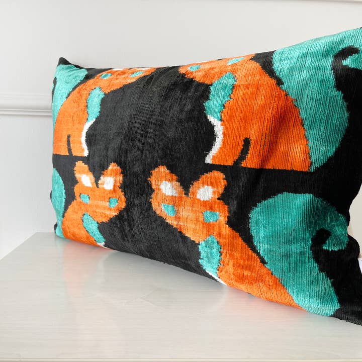Samarra Home - Wholesale Throw Pillow Cover - Squirrel Pillow Cover, Animal Ikat Velvet Pillow