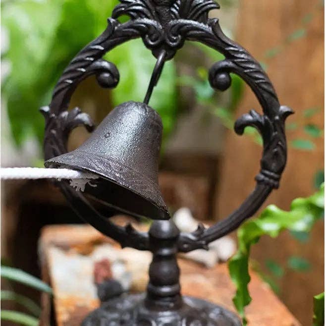 Vagabond Vintage - Wholesale Bell - Cast Iron Tabletop Dinner Bell2