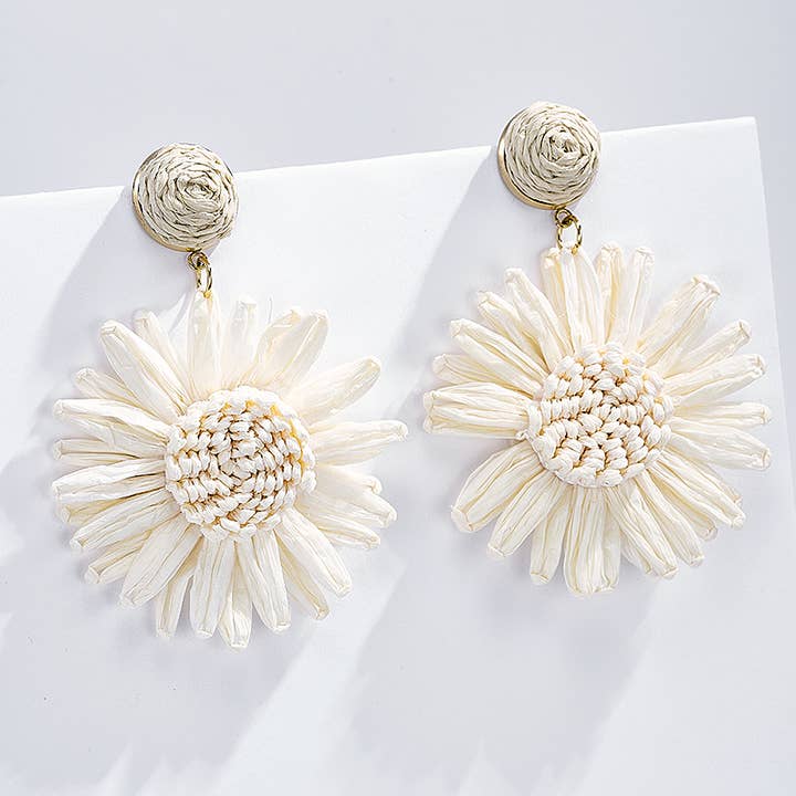 BYREN | ÉLINE L'ATELIER - Wholesale Dangle Earrings - Straw earrings with steel stud 124NN084