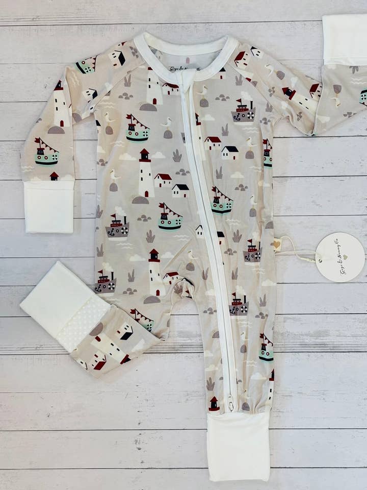 Point d'argile côtier pyjama Zippy pour la vente par Gigi & Ninny Co