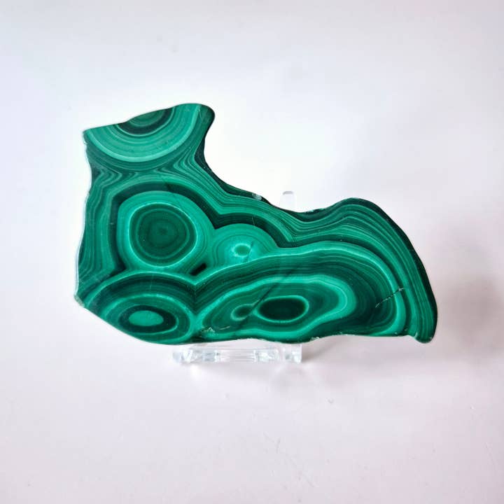 Moonlight Gemstones - Wholesale Spiritual Stone/Crystal - Gemstone Malachite Slice on Stand (50-80g)9