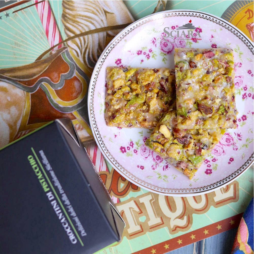 Sciara - Wholesale Fruit Snacks - Pistachio Crunch pack of 10 bars4