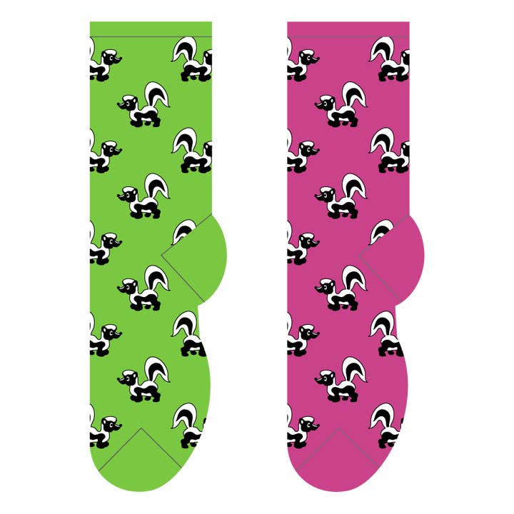 Chaussettes Skunk pour la vente par FOOZYS Fun Socks