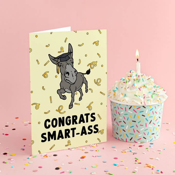 Grattis Smart Ass - Examen kort för wholesale av Very Pun Stuff