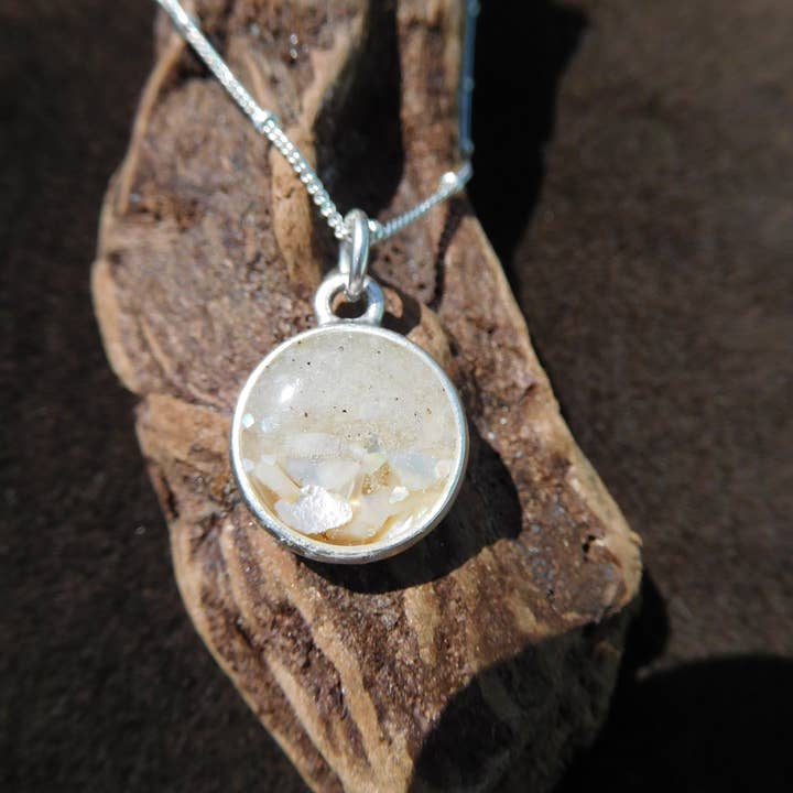 Art & Soul 30a - Wholesale Pendant/Charm Necklace - Customizable Beach Charm Necklace with Real Sand2