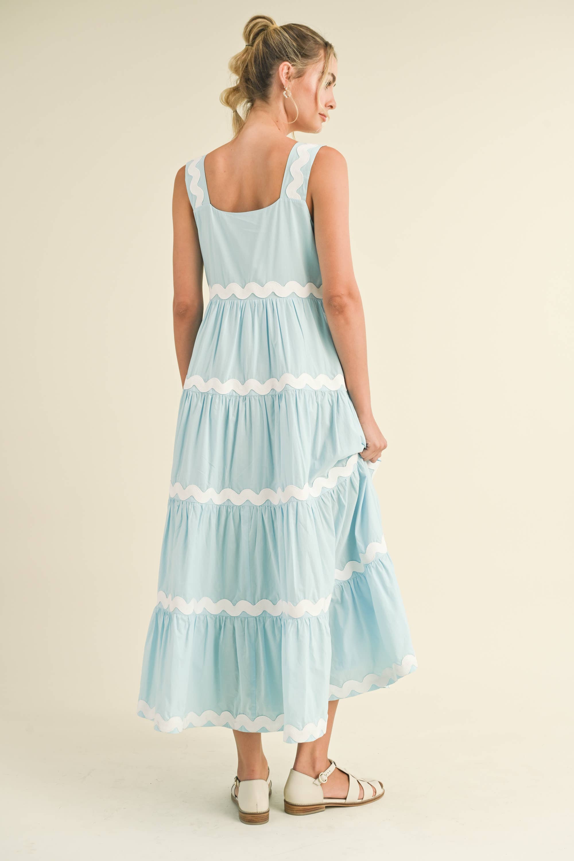 &MERCI - Wholesale Dress - Women's - TIERED RIC RAC TRIM MIDI DRESS MDR307424