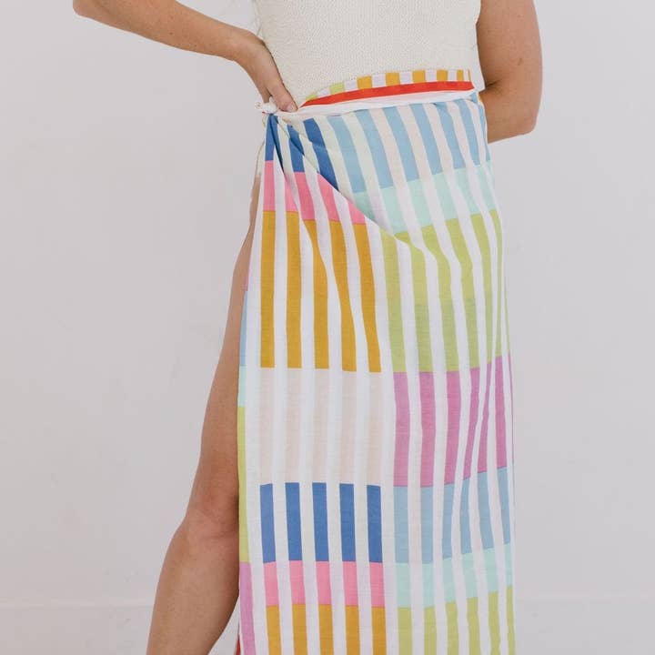 Sunshine Tienda - Wholesale Swim Cover Up - Women's - Rainbow Stripe Sarong