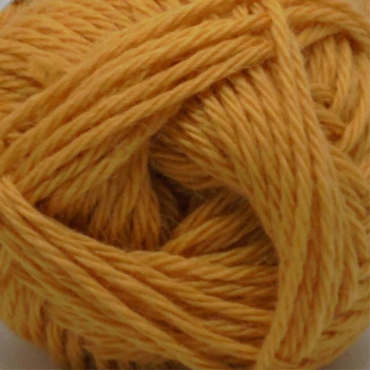 UK Alpaca Yarns Ltd – wholesale Yarn – Superfine Alpaca DK9