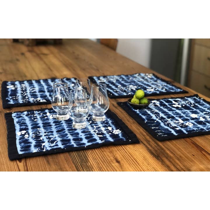 JoanR - Wholesale Placemat - Dianthus Shibori set van 4 Zokin Matten #48: Japanse Zokin Mat1