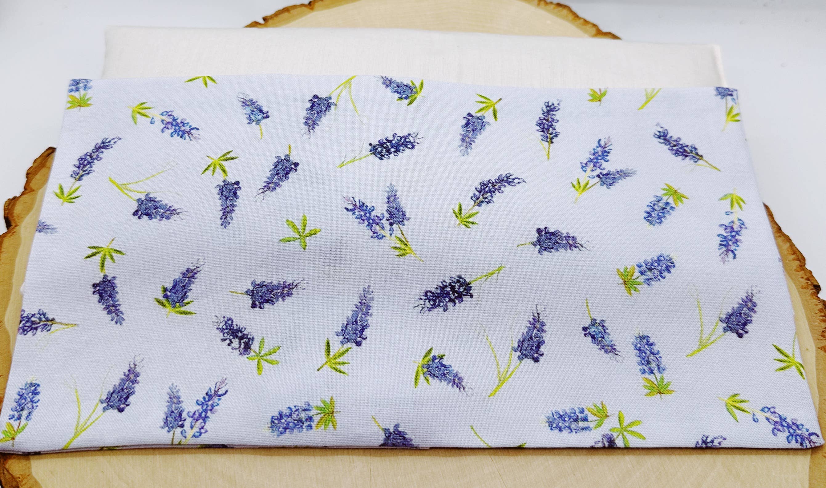 Wellness & Oils - Wholesale Spa/Therapy Pillow - Lavender Eye Pillow with Washable Cover-Blue Lavender Field4