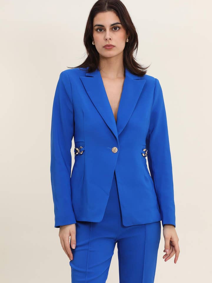 LULUMARY – Großhandel Jacke – Damen – Figurbetonter Blazer V279 mit Golddetails4