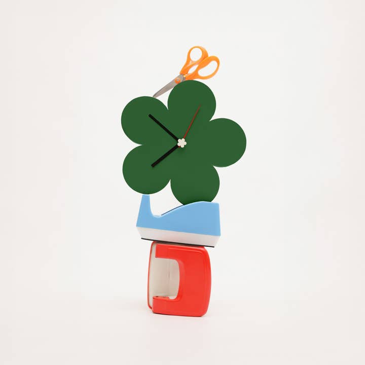 PDM Brand - Wholesale Wall clock - Daisy mini – Petite Floral Table & Wall Clock7