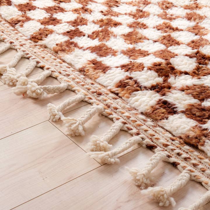 Moroccan Woven Treasures – Engroshandel Løst tæppe – Marokkansk brun Ternet tæppe, Blød uld Stort tæppe5